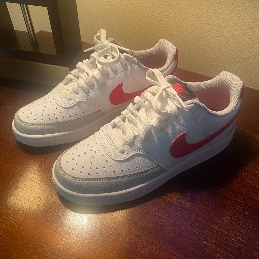 Nike Womens Court Vision Low “White University Red”
